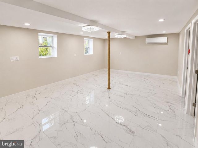 5 CANTERBURY COURT, Mechanicsburg, PA 17050