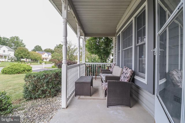 5 CANTERBURY COURT, Mechanicsburg, PA 17050