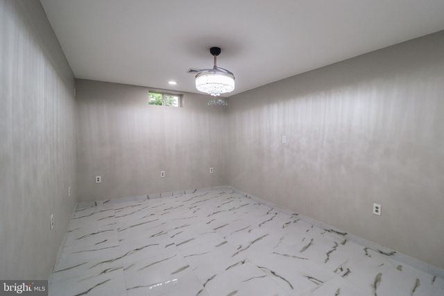 5 CANTERBURY COURT, Mechanicsburg, PA 17050