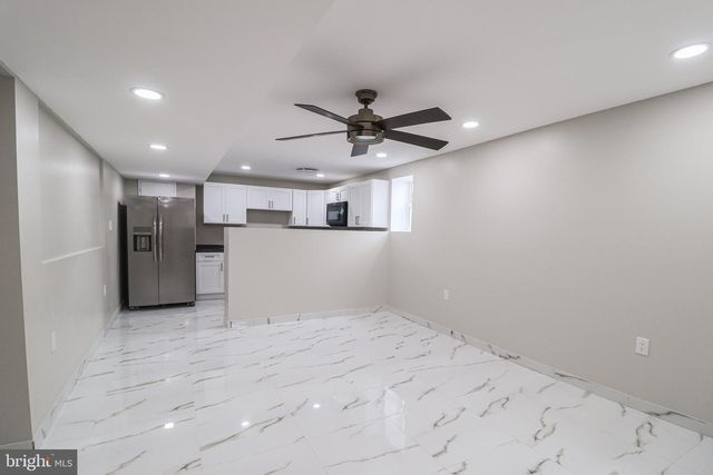 5 CANTERBURY COURT, Mechanicsburg, PA 17050