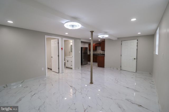 5 CANTERBURY COURT, Mechanicsburg, PA 17050