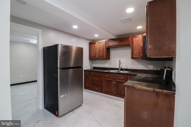 5 CANTERBURY COURT, Mechanicsburg, PA 17050