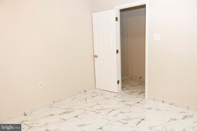 5 CANTERBURY COURT, Mechanicsburg, PA 17050