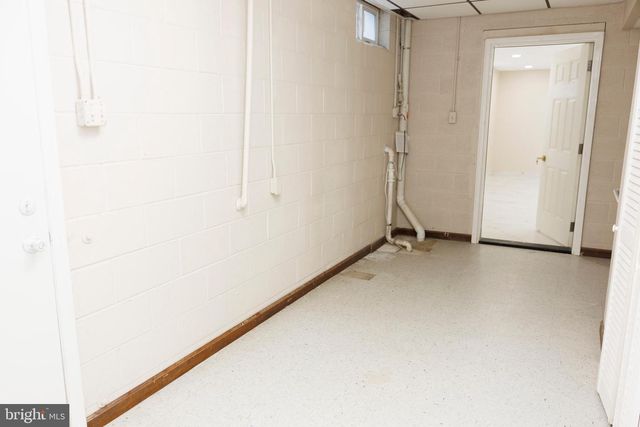 5 CANTERBURY COURT, Mechanicsburg, PA 17050