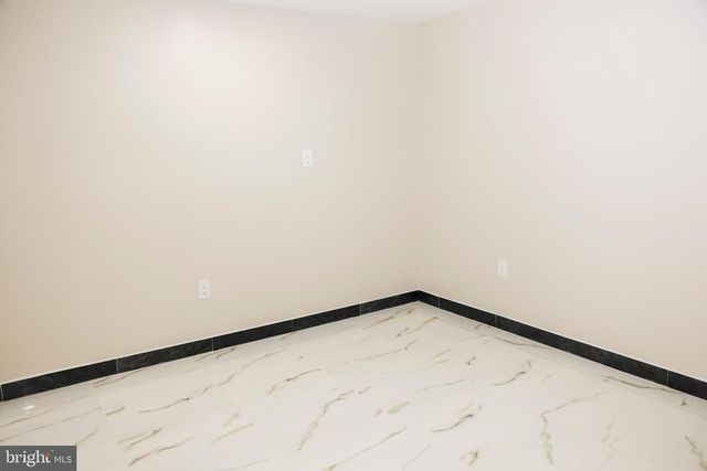 5 CANTERBURY COURT, Mechanicsburg, PA 17050