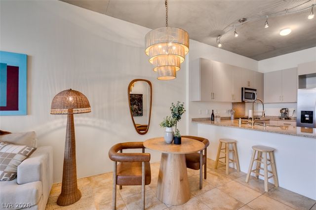 353 Bonneville Ave 343, Las Vegas, NV 89101