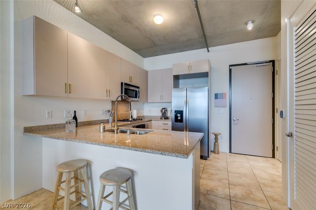 353 Bonneville Ave 343, Las Vegas, NV 89101