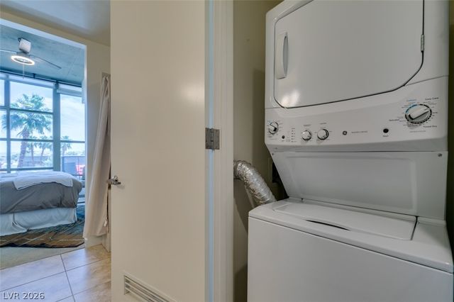 353 Bonneville Ave 343, Las Vegas, NV 89101