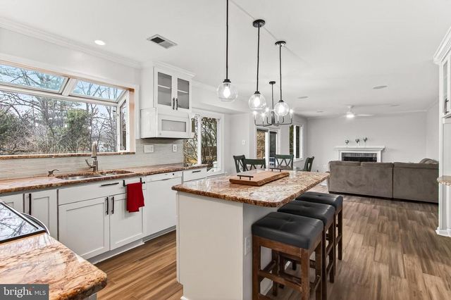 10416 MONTEROSA PL, Manassas, VA 20110