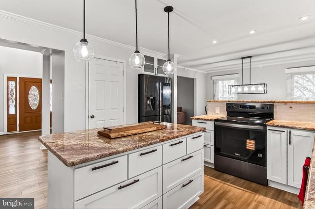 10416 MONTEROSA PL, Manassas, VA 20110