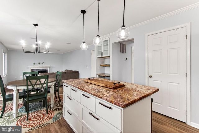 10416 MONTEROSA PL, Manassas, VA 20110