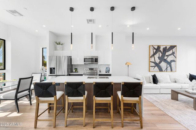 4220 N 32ND Street 35, Phoenix, AZ 85018