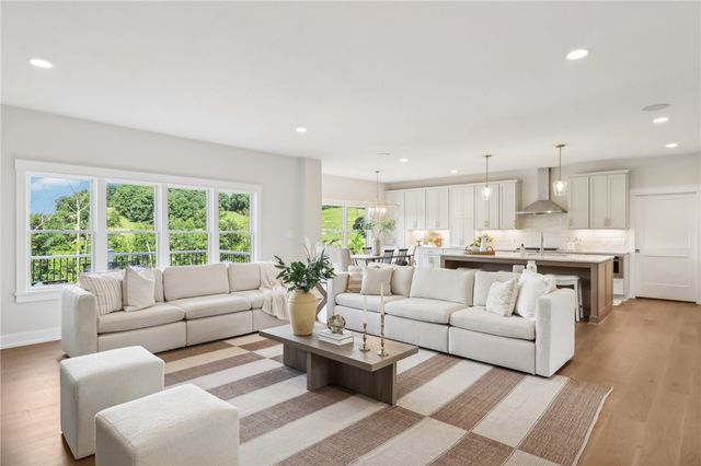 104 Amaryllis Lane, Marshall, PA 15005