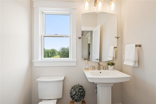 104 Amaryllis Lane, Marshall, PA 15005