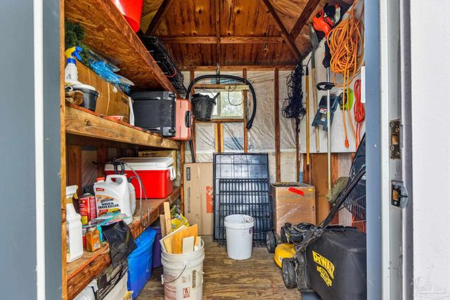 903 Clearview Ave, Pensacola, FL 32505