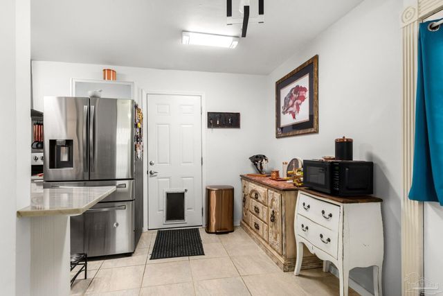 903 Clearview Ave, Pensacola, FL 32505