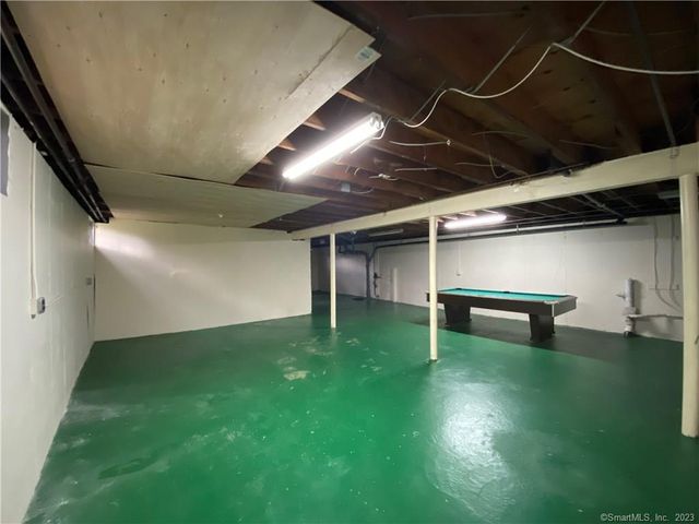 56 Hallock Street 1st, Bridgeport, CT 06606