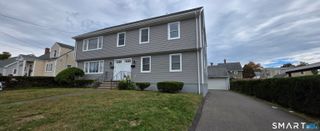 56 Hallock Street 1st, Bridgeport, CT 06606
