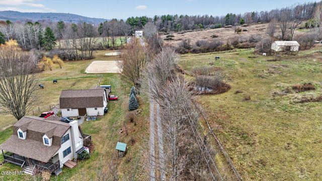 55 Hulett Road, Granville, NY 12832