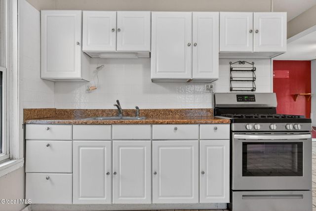 55 Hulett Road, Granville, NY 12832