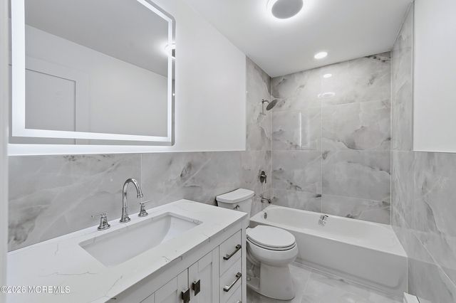 66 Essex Road 66B, Monroe Twp, NJ 08831