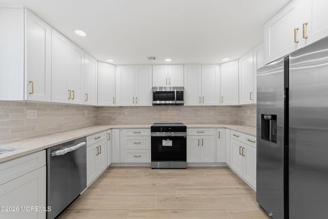 66 Essex Road 66B, Monroe Twp, NJ 08831