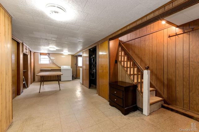 20-29 28th Street, Astoria, NY 11105