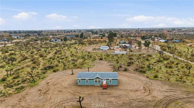 4237 Del Rosa Road, Phelan, CA 92371