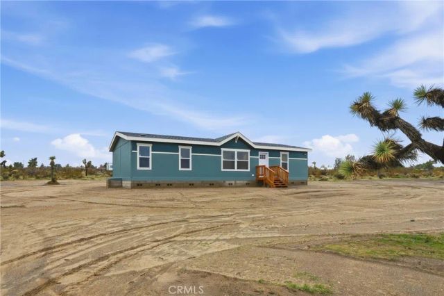 4237 Del Rosa Road, Phelan, CA 92371
