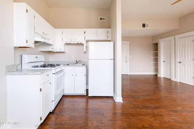 521 W Missouri Avenue 12, El Paso, TX 79901