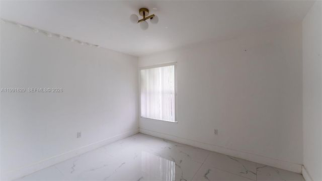 22226 SW 98th Pl, Cutler Bay, FL 33190