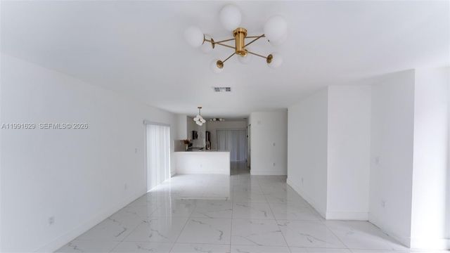 22226 SW 98th Pl, Cutler Bay, FL 33190