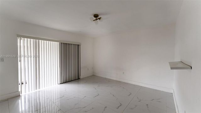 22226 SW 98th Pl, Cutler Bay, FL 33190