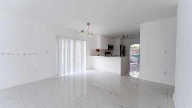 22226 SW 98th Pl, Cutler Bay, FL 33190