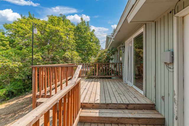 1335 S Ben Burr Blvd, Spokane, WA 99202