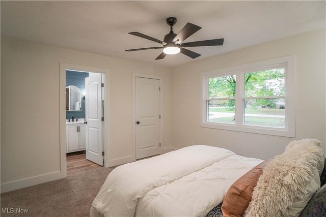 7731 Mccreary Road, Seven Hills, OH 44131