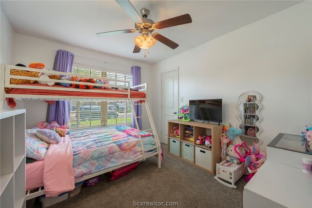 5274 Sagewood Drive, College Station, TX 77845