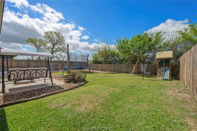 5274 Sagewood Drive, College Station, TX 77845