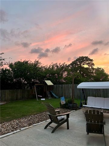 5274 Sagewood Drive, College Station, TX 77845