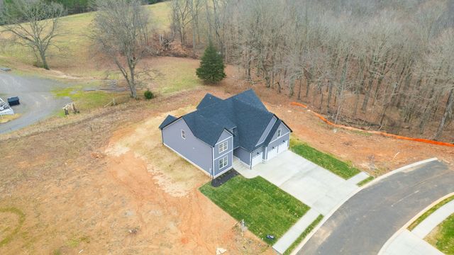 1417 Rooster Ridge Rd, Pleasant View, TN 37146