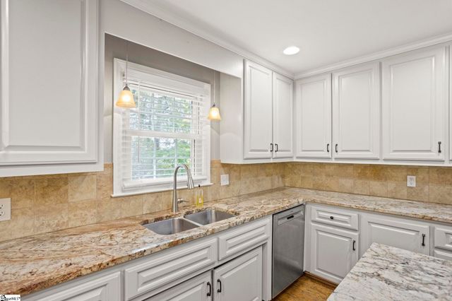 651 Altamont Road, Greenville, SC 29609