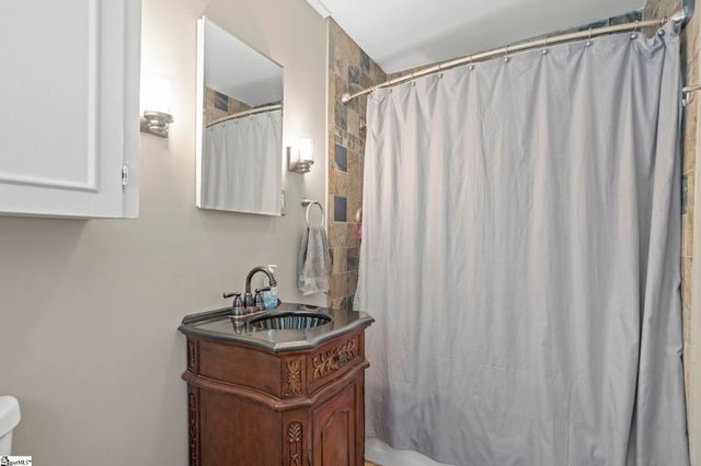651 Altamont Road, Greenville, SC 29609