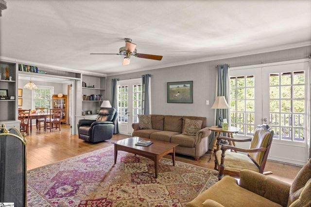 651 Altamont Road, Greenville, SC 29609