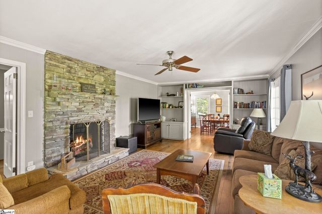 651 Altamont Road, Greenville, SC 29609
