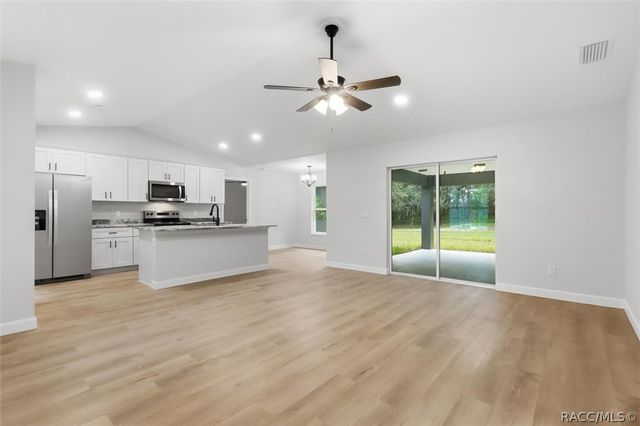 5791 W Woodside Drive, Crystal River, FL 34429