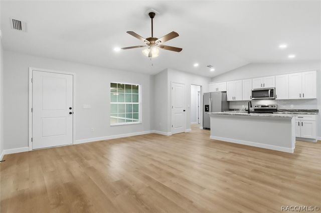 5791 W Woodside Drive, Crystal River, FL 34429