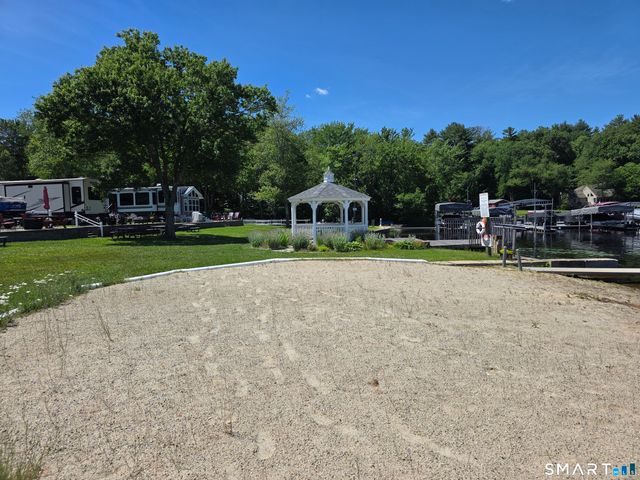 262 L 39 Shetucket Turnpike, Griswold, CT 06351