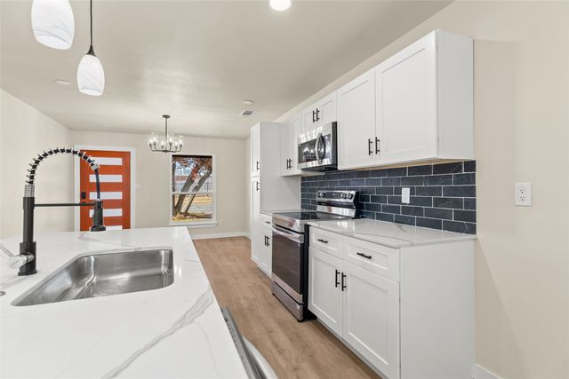 6624 Sebring Drive, Dallas, TX 75241