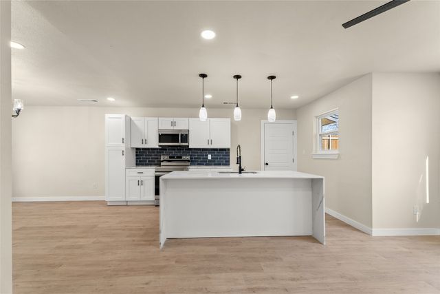 6624 Sebring Drive, Dallas, TX 75241