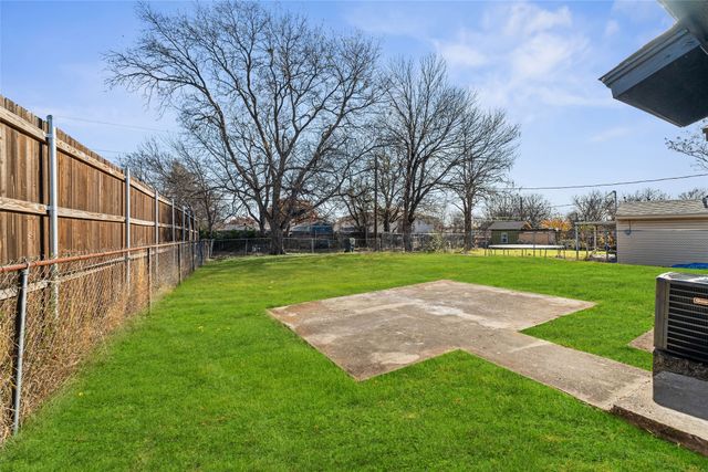 6624 Sebring Drive, Dallas, TX 75241